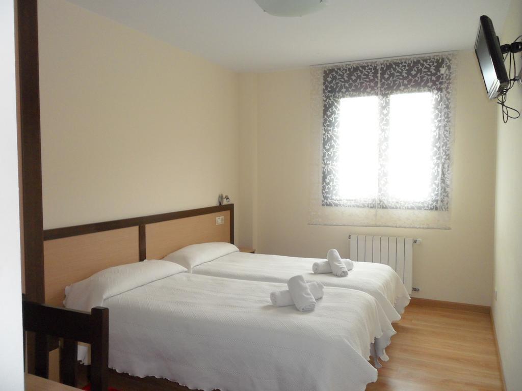 Pension La Posada Tineo Room photo
